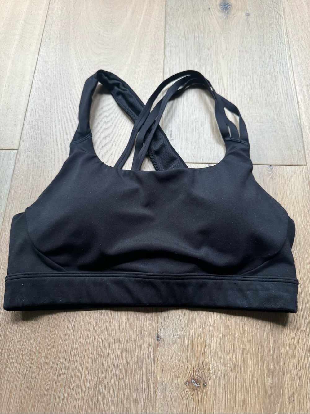 Athleta Black Train Free Sports Bra with Crossback Detail